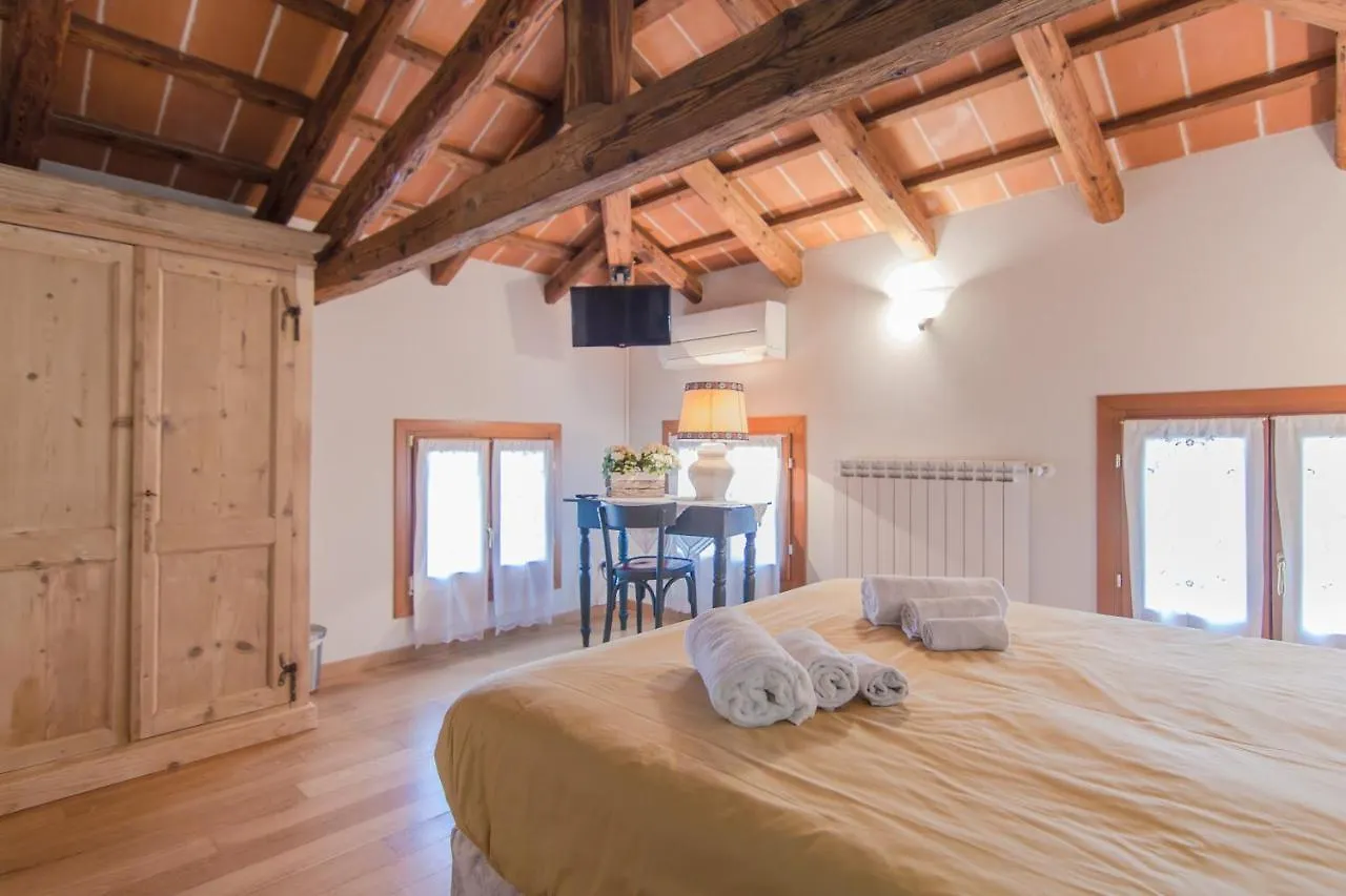 Villa Casolare La Quercia Correzzola Agroturismo