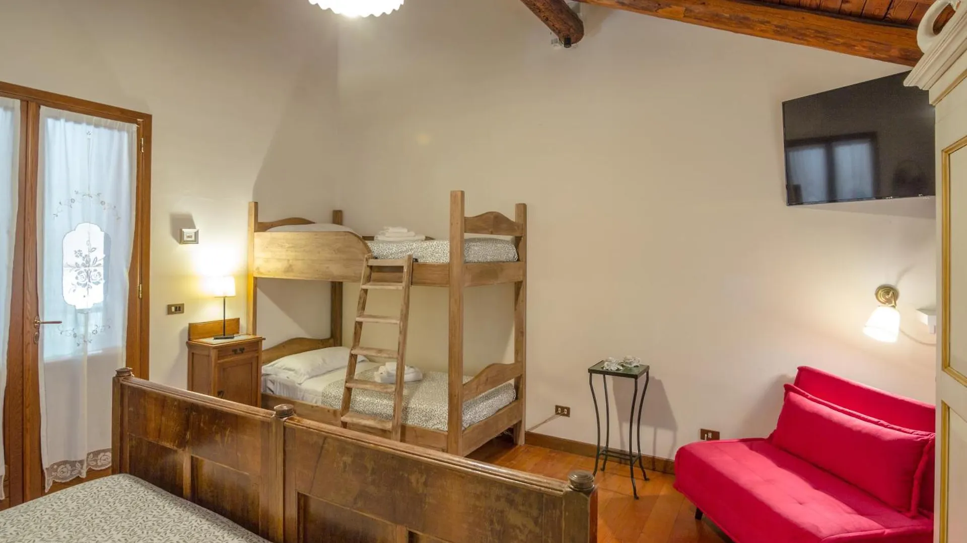 Agroturismo Villa Casolare La Quercia Correzzola Italia