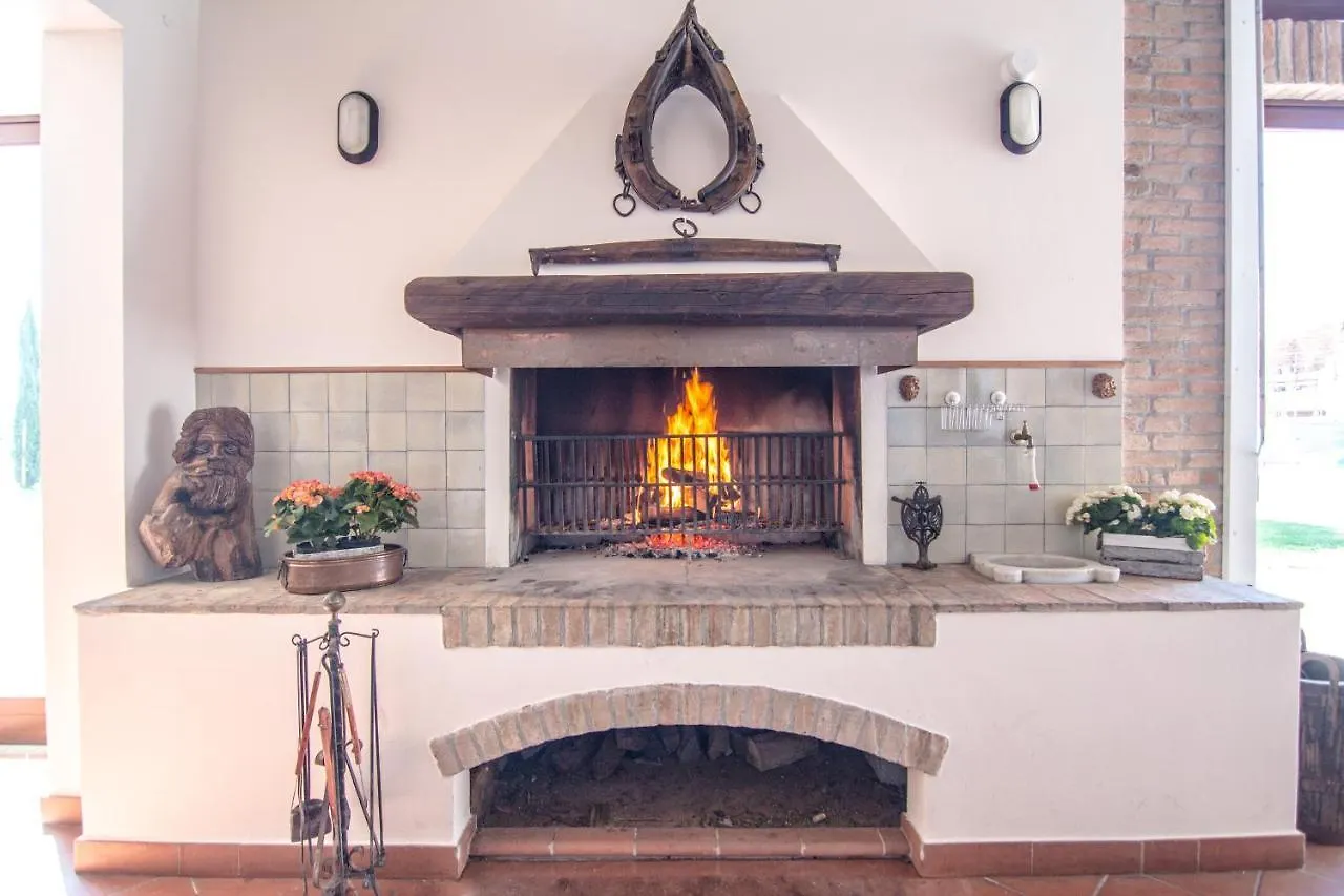 Farm stay Casolare La Quercia Villa Correzzola Italy